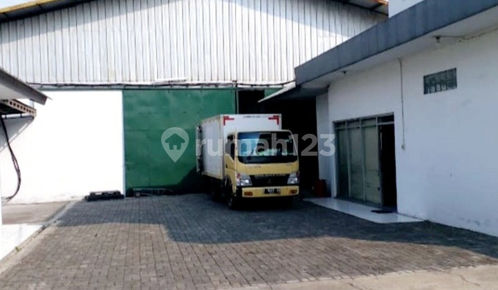 Ready-to-Use Warehouse/Factory in Cimareme, Bandung Ready-to-Use Warehouse/Factory in Cimareme, Bandung