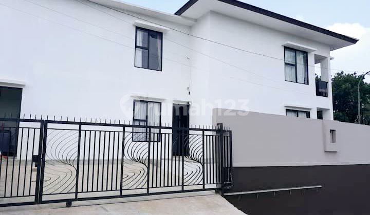 Price Drop! For Sale 1 Unit Luxurious 2-Story Villa House With Private Pool And City View Of Bandung, Move-In Ready, Premium Location In Setiabudi Regency Complex Bandung. Price Drop! For Sale 1 Unit Luxurious 2-Story Villa House With Private Pool And City View Of Bandung, Move-In Ready, Premium Location In Setiabudi Regency Complex Bandung.