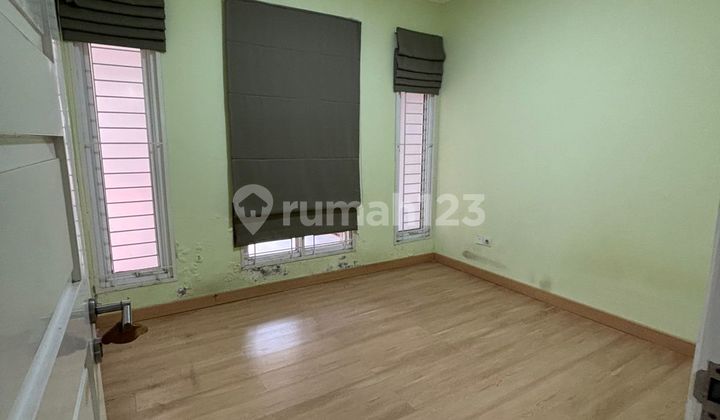 QUICK SALE House in Karelia Village Cluster, Gading Serpong