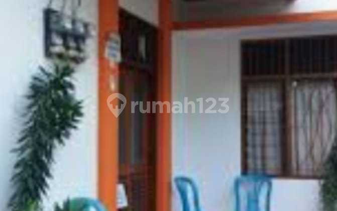 For Sale: 3-Story Boarding House with 53+4 Rooms on Margonda Raya, Depok 2
