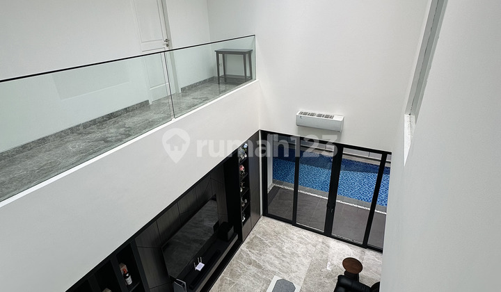 Dijual Rumah Mewah Tipe Classic  Di Sutera Amarylis