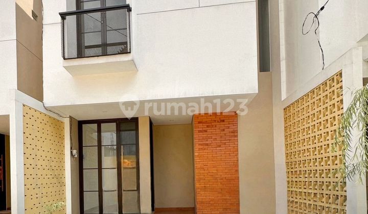 Take Over Credit for a second-hand house like new in Sawangan Depok Housing Complex.