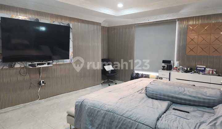 House For Sale: Taman Beverly Gold Lippo Karawaci Central 2