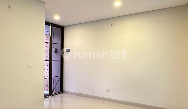 Take Over Credit for a second-hand house like new in Sawangan Depok Housing Complex.