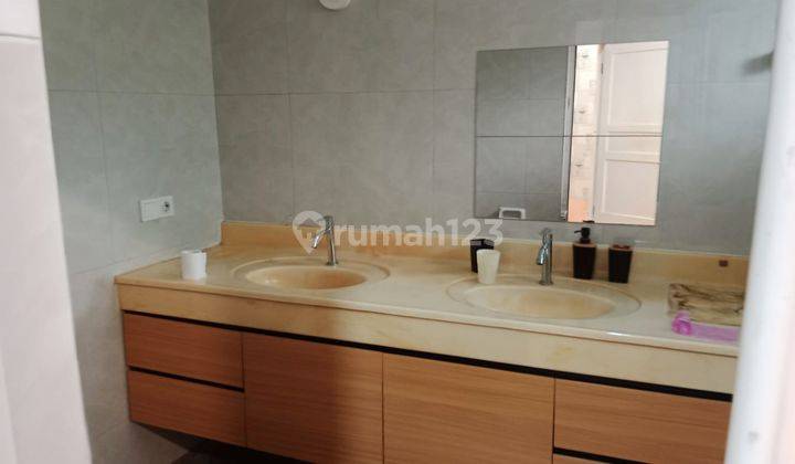 Disewakan Cepat Rumah Tinggal Di Puspitaloka BSD 2