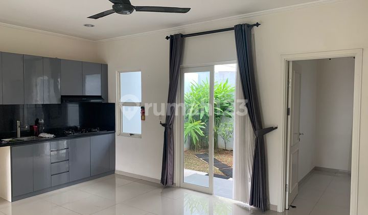For Sale Rumah di Suvarna Sutera, Cikupa Tangerang 2