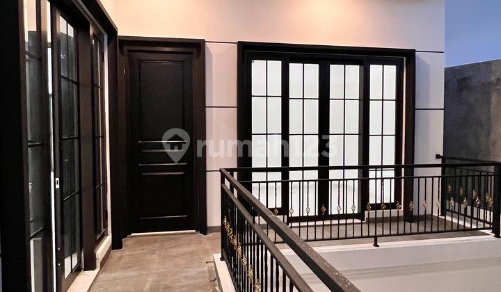 Nusa Loka BSD Brand New Modern House Open Space Design 2