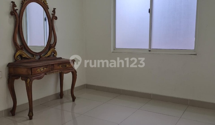 FOR SALE HOUSE LOCATED IN FLAMINGO CLUSTER THE SPRINGS