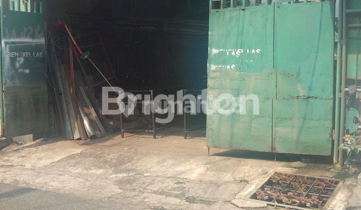 RUMAH JLN SALAM JAKARTA BARAT RUMAH JLN SALAM JAKARTA BARAT