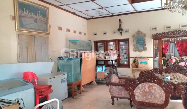 RUMAH SOLO JAWA TENGAH 2