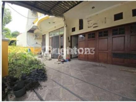 RUMAH KEBON JERUK JAKARTA BARAT