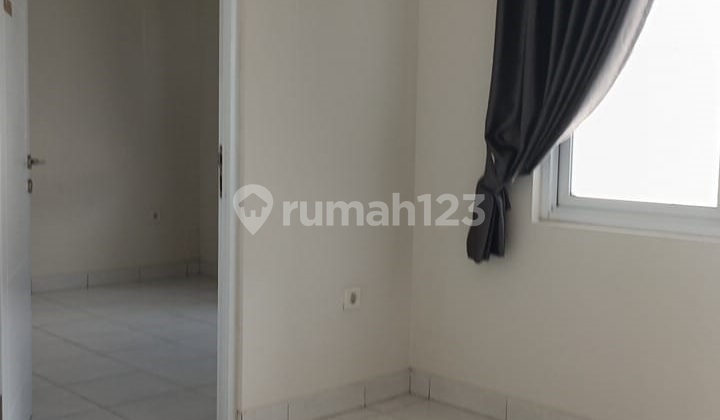 Disewakan Rumah Kota Wisata Bagus Murah Nyaman Siap Huni Nego 1