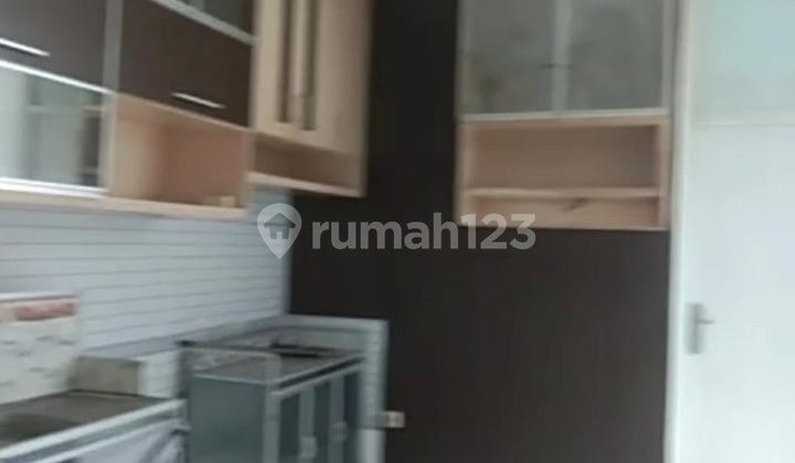 Rumah Bagus dengan 4 KT Siap HUNI di LEGENDA WISATA bisa Nego 2