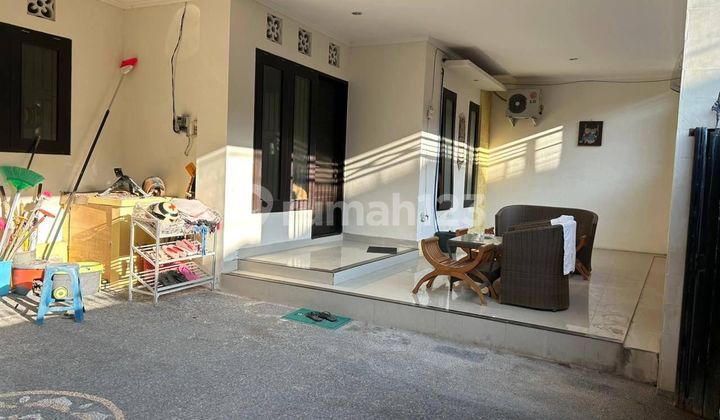 For Sale, 3-Story House
Located on Jln Tukad Batanghari Panjer 2