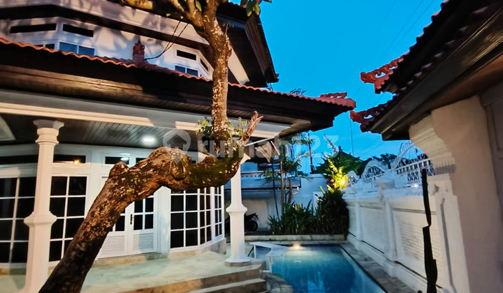 Dijual Rumah Semi Villa Lantai 2 Area Tuban Dijual Rumah Semi Villa Lantai 2 Area Tuban