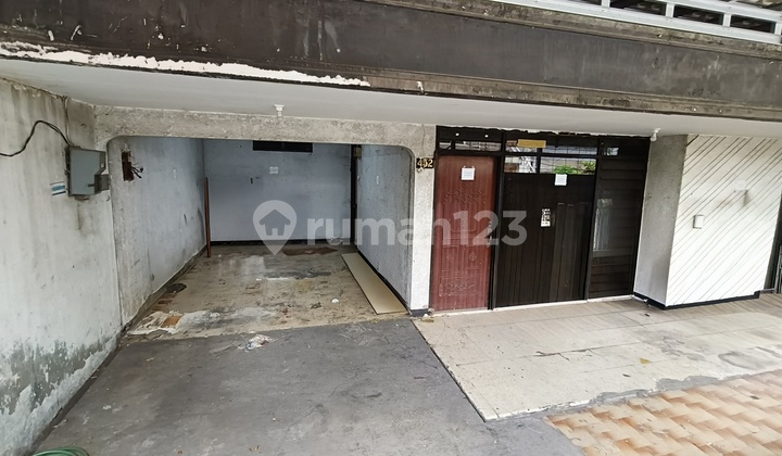 Rumah Strategis di Mangga Raya Greenville Duri Kepa Rumah Strategis di Mangga Raya Greenville Duri Kepa