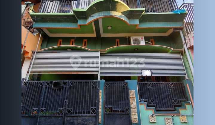 JUAL RUMAH KEDANYANG GRESIK MURAH 3 LANTAI SIAP HUNI   1