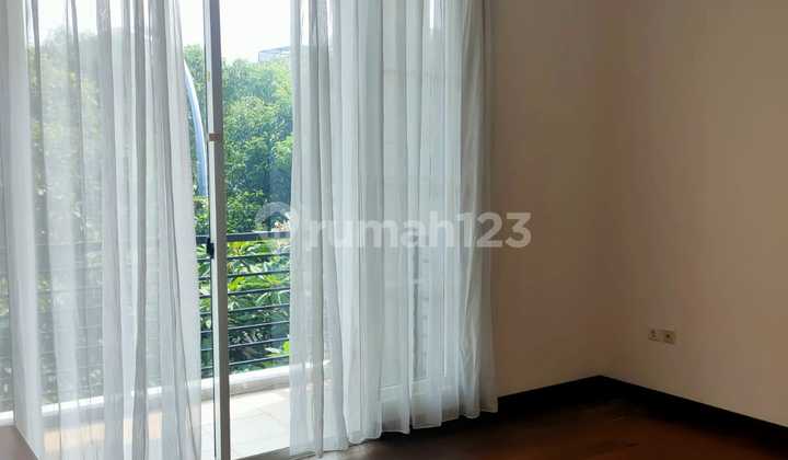 For Rent Crown Golf House Pik1. Size 10x24, Price 250 Per Month Minimum 2 Years.