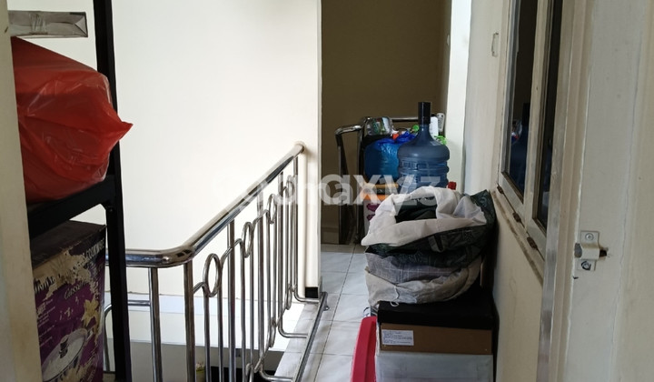 Rumah Griya Kebraon Barat (HOOK) 2