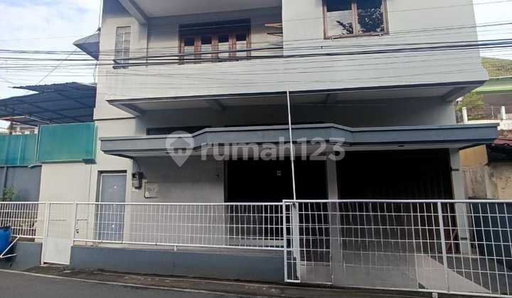 Special House in the City Center, Lempongsari Veteran, Ready to Occupy