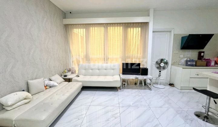 Spacious 300M² House, Strategic Location in Sunter, North Jakarta