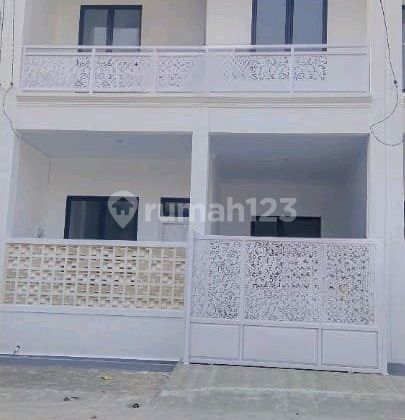 Rumah Brand New Shm 70m2 Di Harapan Indah Bekasi