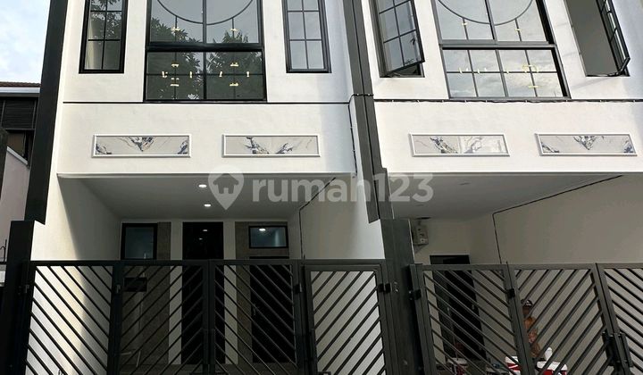 Nice New House Shm Strategic Location in Tanjung Duren West Jakarta