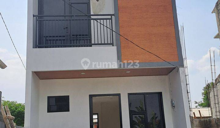 rumah dua lantai siap huni di sawangan depok  1