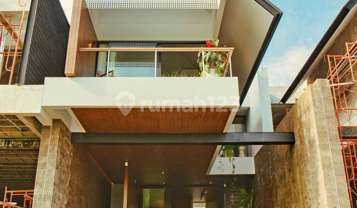 Villa Mewah 3br With Private Pool, Nava Tamora - Canggu, Badung, Bali