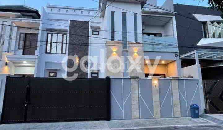 Rumah Mewah 2 Lantai Daerah Renon Denpasar Bali 1