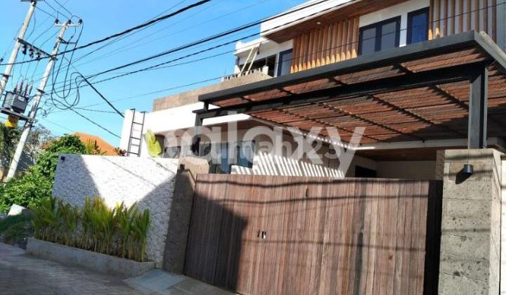 VILLA 2 LANTAI DI TUNGGAK BINGIN SANUR KAUH DENPASAR, BALI