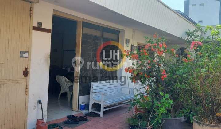 Rumah siap huni di jalan Anggrek 1