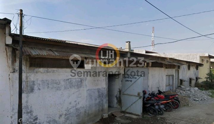 Gudang Di Lingkungan Industri Kecil 1