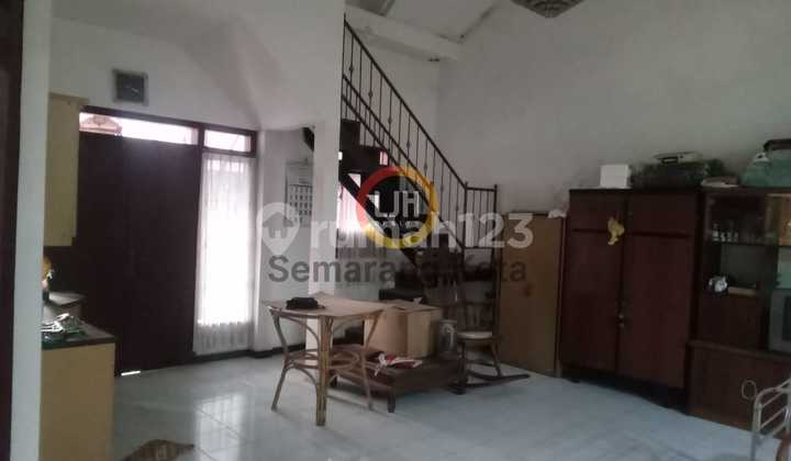 Rumah siap huni di Puri Anjasmoro 1