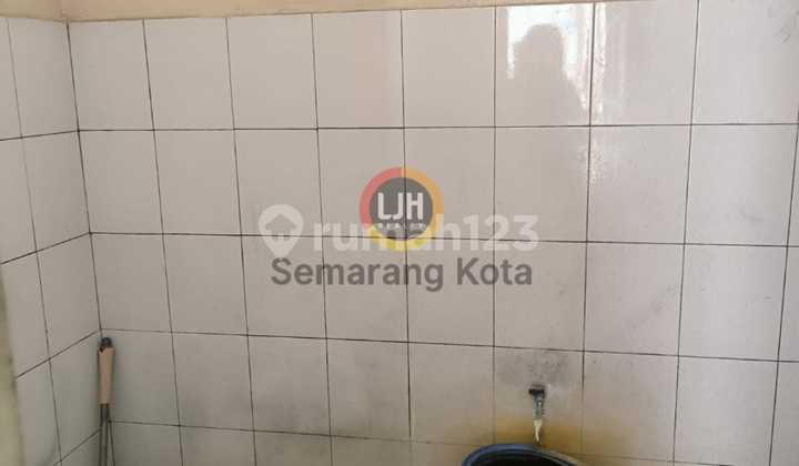 Gudang di Sarwo Edhi Wibowo 2