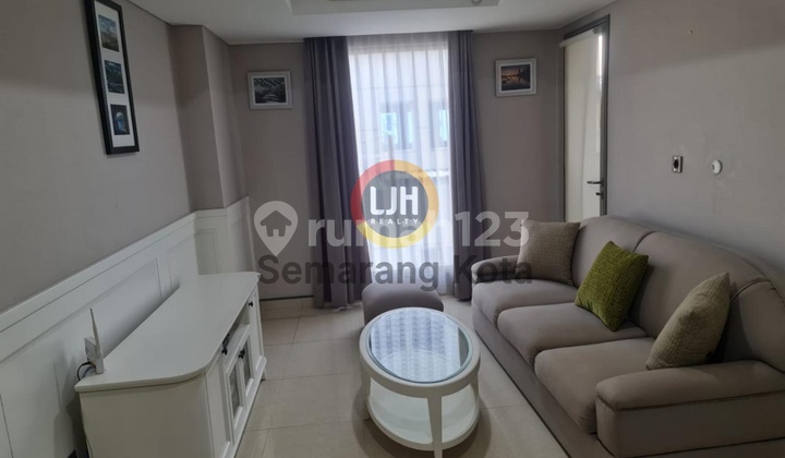 1 Unit Apartment Warhol 1