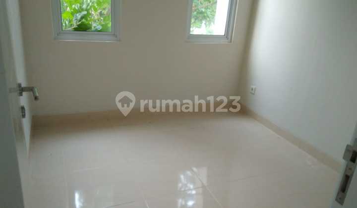 For Rent Azura 3 Bedrooms Cheap