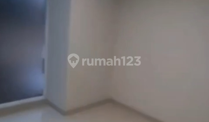 Fortune Terrace Ada Ac 3 and Water Heater in the Fortune Terrace Cluster, Graha Raya Housing, Jl. Fortune District, Tajur, Ciledug, Tangerang City, Banten, Indonesia, 15152, Graha Raya Fortune Terrace Ada Ac 3 and Water Heater in the Fortune Terrace Cluster, Graha Raya Housing, Jl. Fortune District, Tajur, Ciledug, Tangerang City, Banten, Indonesia, 15152, Graha Raya