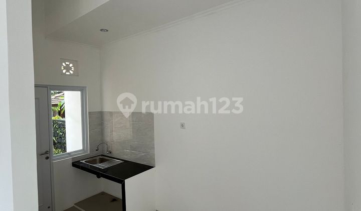 Rumah Siap Huni Type 48/120 Semarang - Konsep Villa Bali, Lingkungan Eksklusif dan Nyaman, Lokasi Strategis.
