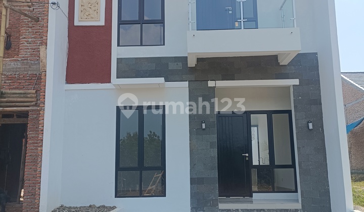 Dijual Rumah 2 Lantai Di Perumahan Grand Tamansari Kaliwungu Kendal
