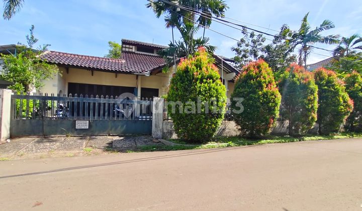 Rumah Mewah Cantik & Luas Lingkungan Perumahan Premium Siap Huni 2 Lantai Strategis Bebas Banjir di Kemanggisan Jakarta Barat