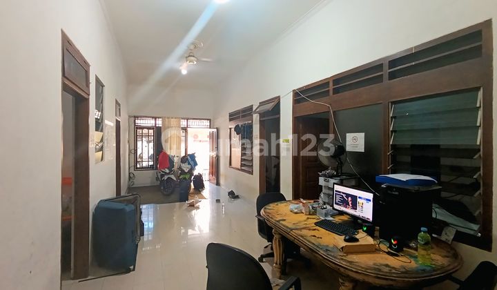Hot Deals Auto Passive Income : Rumah Cantik Favorit Langganan Disewa Oleh Mahasiswa, Karyawan, Professional, Kantor, Mess, Rumah Tinggal, Strategis Bebas Banjir Cocok Untuk Hunian Tenang/kos-kosan Di Lokasi Terbaik Tanjung Duren Jakarta Barat 2