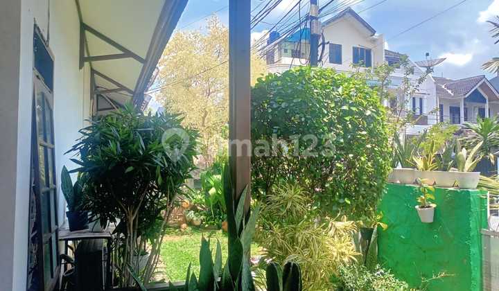 "Villa" House Fully Furnished 2 Floors Comfortable & Lush Like a Resort Villa Formerly Owned by Foreigner, Safe & Strategic Location, Flood-Free in the Best Neighborhood of Tanjung Duren West Jakarta 2