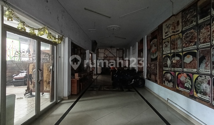 Jarang Ada: Rumah Cantik Komersial Ex Resto, Laundry, Kos-kosan, Barbershop Bisa Buat Usaha Komersil Lainnya & Hunian Nyaman Di Pinggir Jalan Strategis Grogol Jakarta Barat
