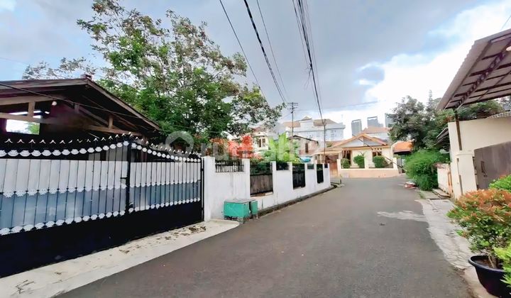 Hot Deals Rumah Besar Luas Double Hook Hoek, Strategis Bebas Banjir Cocok Untuk Hunian, Kos-kosan, Gym, Tempat Usaha, Town House Di Kemanggisan Jakarta Barat  2