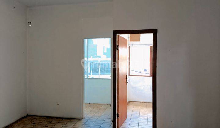Ruko 2 Lantai Untuk Small Office Kantor 2 Lantai Strategis Pinggir Jalan Raya Ramai Bebas Banjir Akses Mudah Di Kemanggisan Slipi S. Parman Jakarta Barat 1