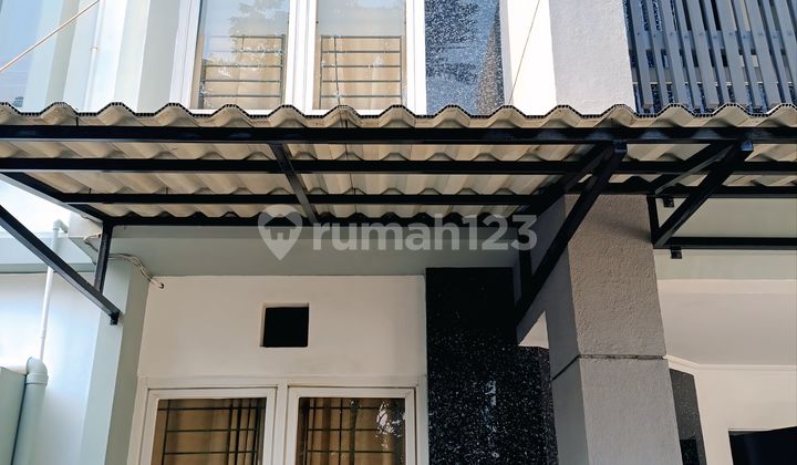 Hot Deals Rumah Mewah Istimewa 3 Lantai Cantik Siap Huni Strategis Pinggir Jalan Bebas Banjir Di Lokasi Terbaik Intercon Interkon Kebon Jeruk Jakarta Barat 