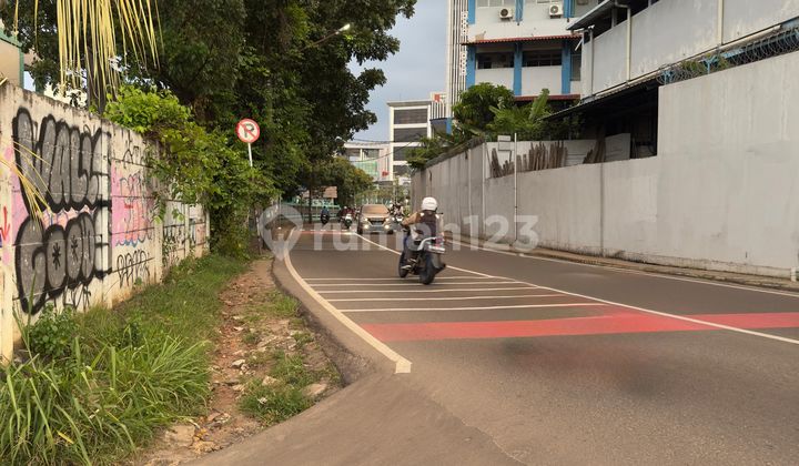 Quick Sale, Spacious Strategic Land Near Mayor's Office of Tangsel in Serua Ciputat, South Tangerang, Banten.