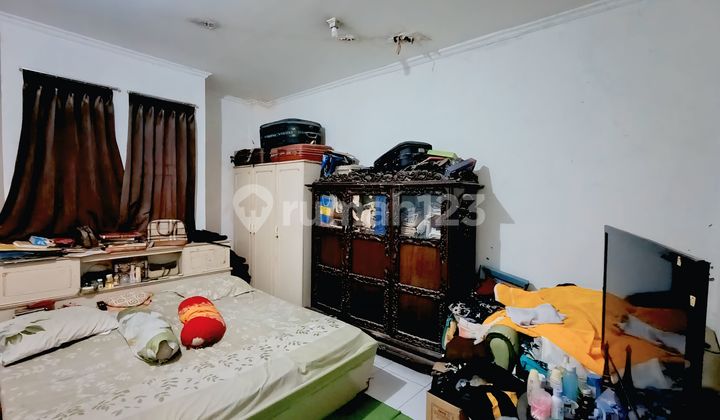 House in a Strategic Boarding Complex, Suitable for Boarding & Residence in Tanjung Duren, West Jakarta 2
