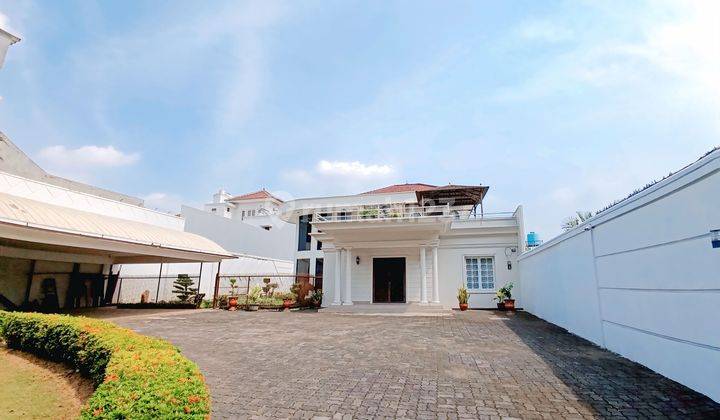 Hot Deals Rumah Mewah Ex Pejabat Siap Huni Kondisi Sangat Bagus, Exclusive, Besar & Luas Hadap Taman Besar, Strategis Bebas Banjir Di Lingkungan Terbaik Di Kemanggisan Slipi, Jakarta Barat 1